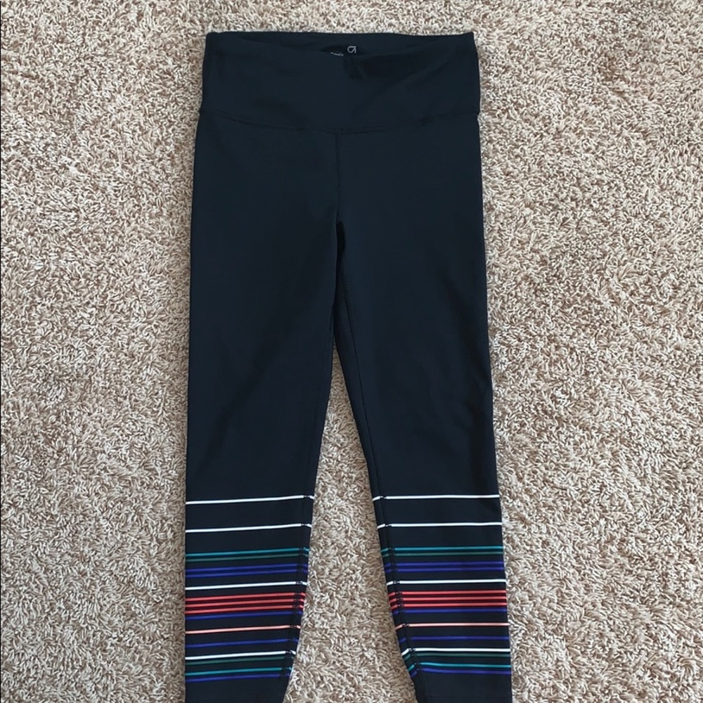 GAPFIT Blackout Technology Capri Leggings